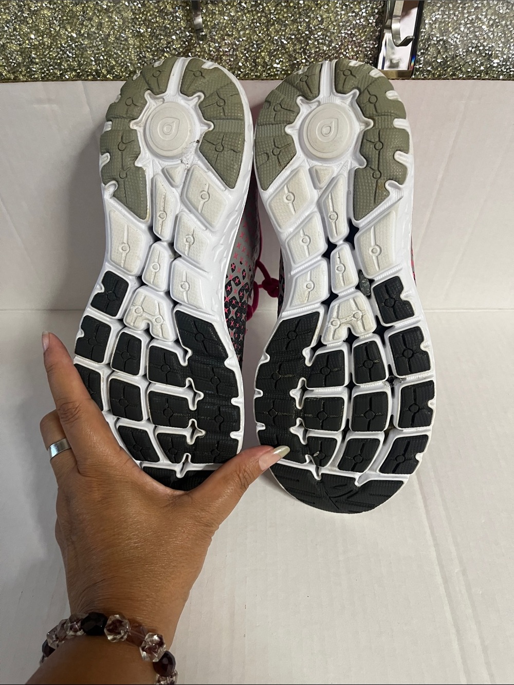 Brooks Women’s Black and Hot Pink Running Sneakers - Picture 9 of 13